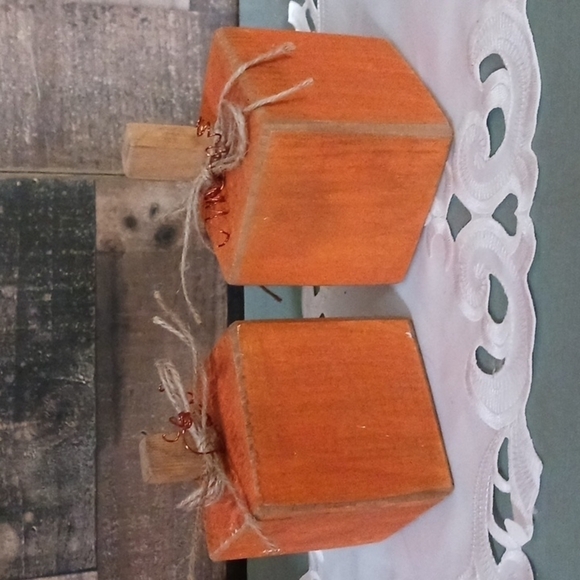 Wooden Distressed Pumpkin Set of 2 - Picture 1 of 4
